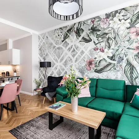 Luxe Living Krakow-2